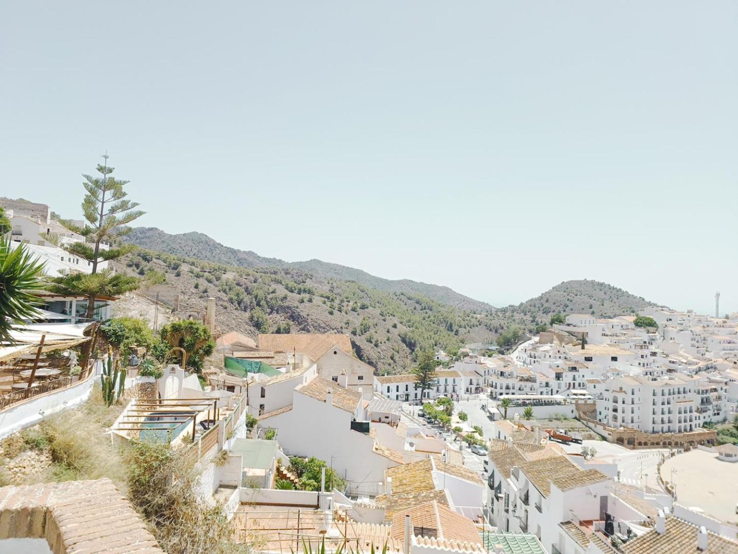 Las Pizarrillas: Tu Hogar En Este Blanco Pueblo Frigiliana Eksteriør billede